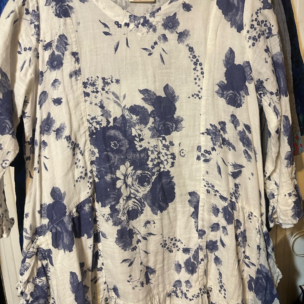 Floral Print Women's Top - Blue and White